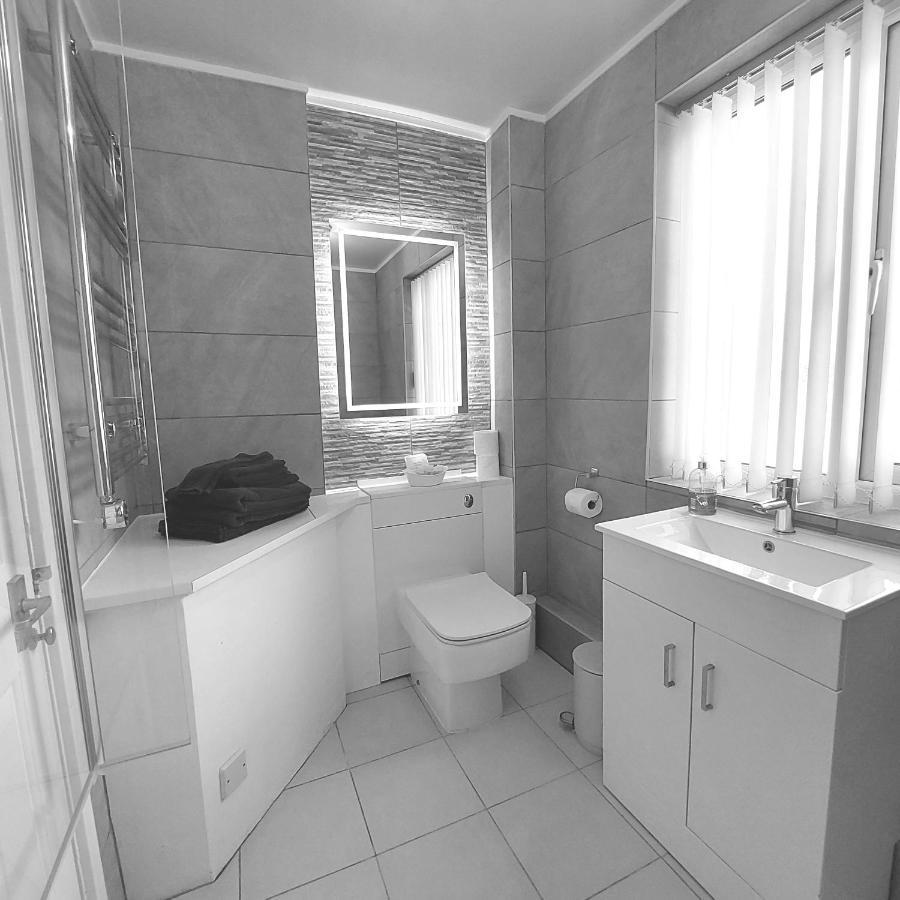 Bonnie'S Apartment, Adults Only Боунес он Уиндърмиър Екстериор снимка